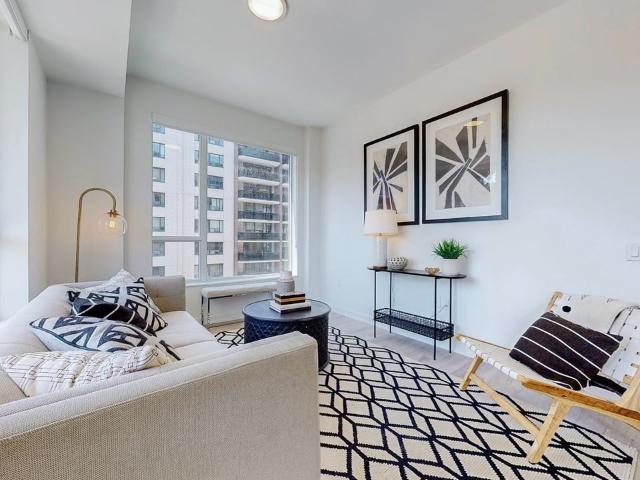The Markwood 3 Bedroom Apartment for Rent at 4365 Bloor St W, Etobicoke, ON M9C 0E2