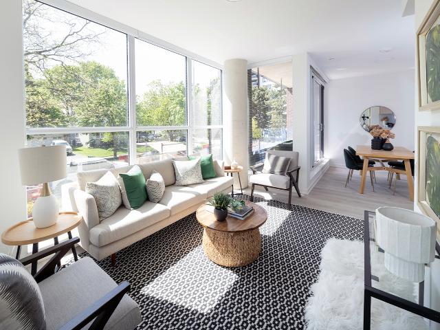 The Markwood 3 Bedroom Apartment for Rent at 4365 Bloor St W, Etobicoke, ON M9C 0E2