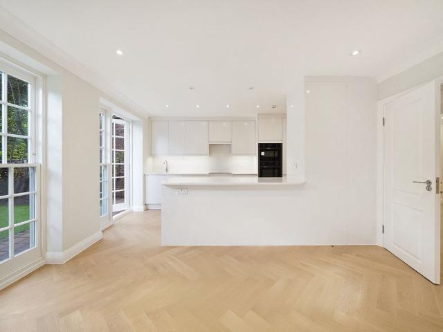 The Marlowes, St John's Wood NW8, 4 bed end terrace house to rent, £11,267 pcm | PrimeLocation
