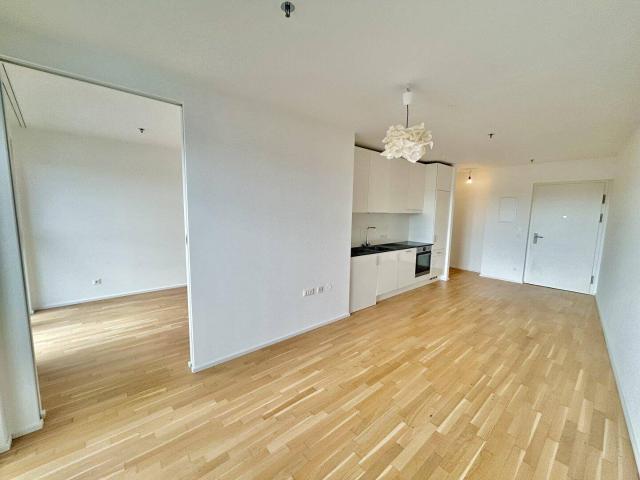 THE METROPOLITAN südseitige 2 Zimmer Wohnung im 19. OG ab sofort verfügbar!