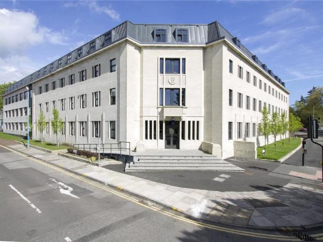 The Metropolitan, Sandbanks Road, Poole 2 bed duplex to rent £1,300 pcm £300 pw