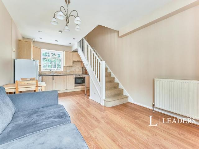 The Mews, High Lane, CM24 1 bed terraced house to rent £1,150 pcm £265 pw