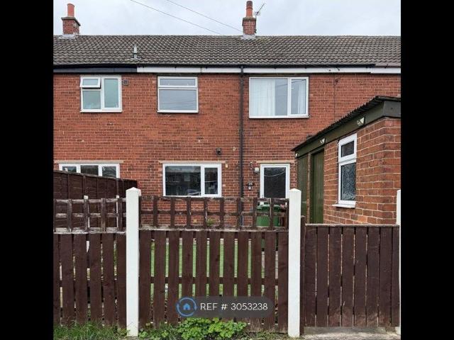The Meadow, Normanton WF6, 3 bed terraced house to rent, £925 pcm | PrimeLocation
