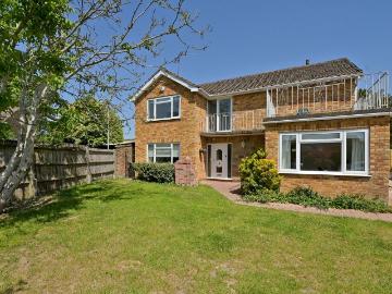 The Meadows, Flackwell Heath, High Wycombe, Buckinghamshire HP10, 4 bed detached house to rent, £2,950 pcm | PrimeLocation