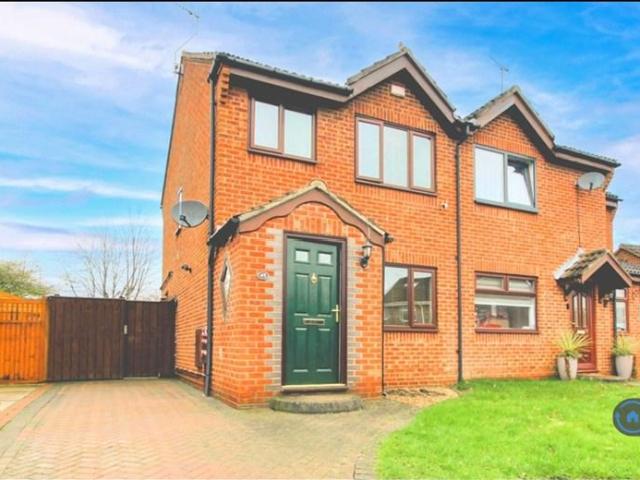 The Meadows, Hull, HU7 2 bed semi detached house to rent £795 pcm £183 pw