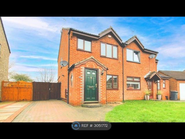The Meadows, Hull HU7, 2 bed semi detached house to rent, £795 pcm | PrimeLocation