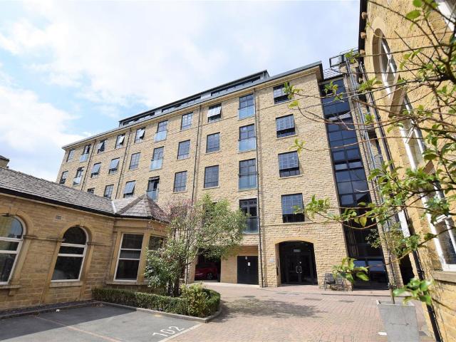 The Melting Point, Firth Street, Huddersfield HD1, 2 bed flat to rent, £975 pcm | PrimeLocation
