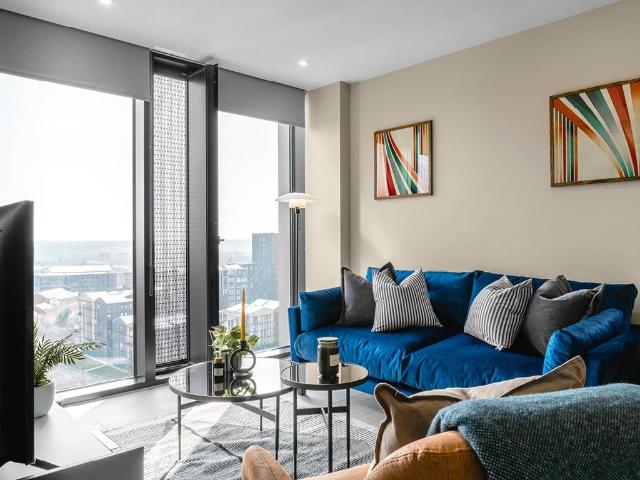 The Mercian, Broad Street Birmingham B15 1 bed apartment to rent £1,340 pcm £309 pw