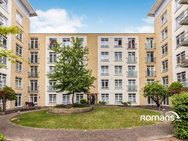The Meridian, Kenavon Drive, Reading RG1, 2 bed flat to rent, £1,650 pcm | PrimeLocation