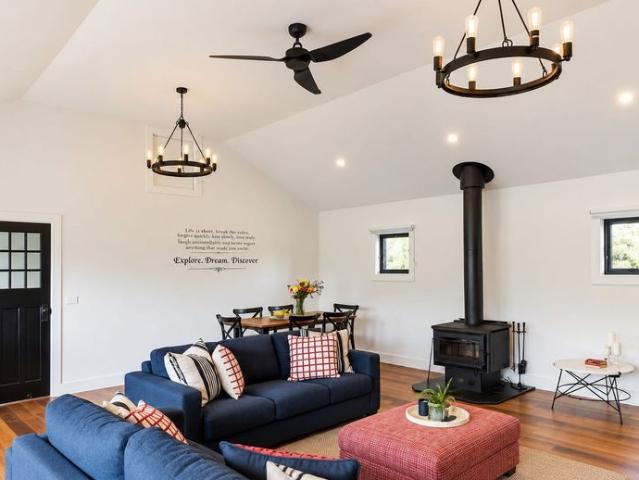 The Milking Shed One bedroom FULLY FURNISHED