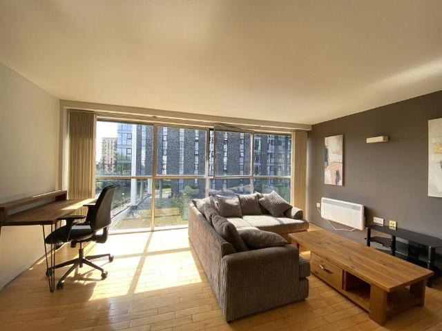 The Mill, Block C, South Hall Street. 1 bed apartment to rent £1,200 pcm £277 pw