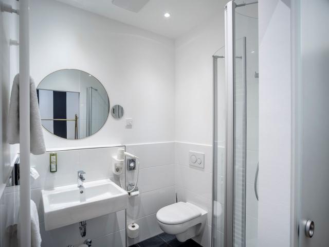 The Minimalist No Kitchen, Heidelberg Amsterdam Apartments for Rent