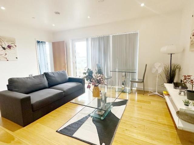 The Norton, 22 John Harrison Way, Greenwich, London SE10, 2 bed flat to rent, £2,492 pcm | PrimeLocation