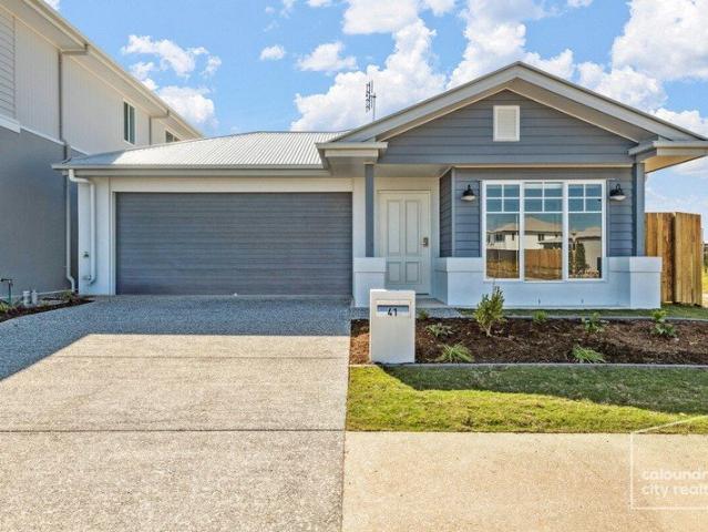 THE NIRIMBA HOME THAT WILL SURE TO IMPRESS!