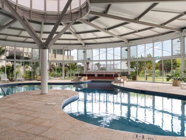 The SOUTHERN PENTHOUSE on KOOMBANA BAY | 3 Bed · 3 Bath · 3 Car