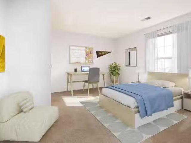 The Soho Room in 4 Bedroom 2 Bathroom