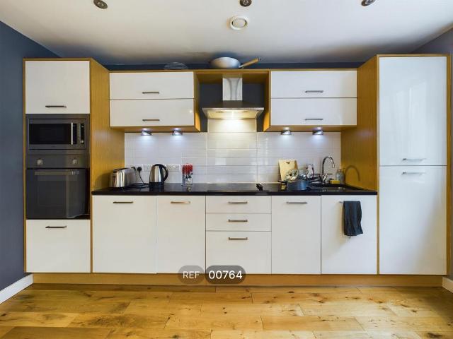 The Sawmill, Dock Street, HU1 3AL 1 bed apartment to rent £775 pcm £179 pw