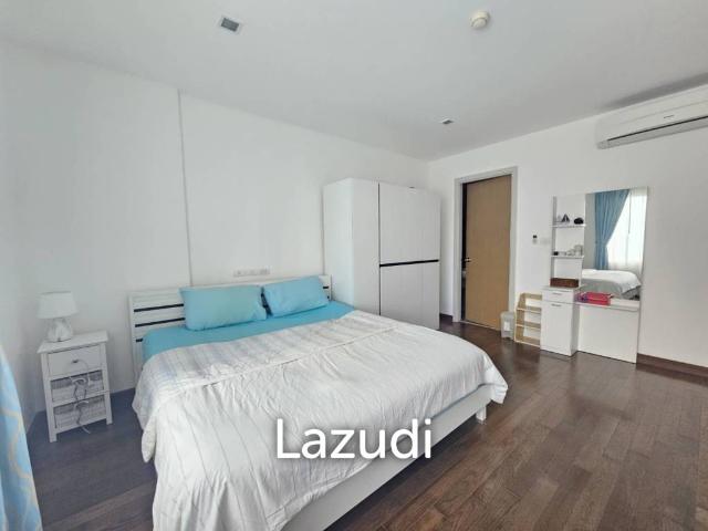THE SEACRAZE: 2 Bed condo near the beach with Pool View