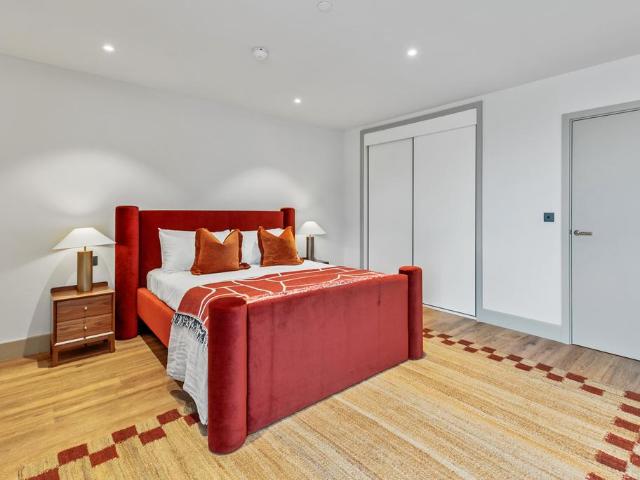 The Sessile, 18 Ashley Road, London. 2 bed flat to rent £3,045 pcm £703 pw