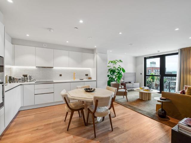 The Sessile, 18 Ashley Road, London. 2 bed flat to rent £3,045 pcm £703 pw