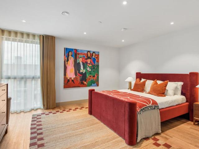The Sessile, 18 Ashley Road, London. 2 bed flat to rent £3,060 pcm £706 pw