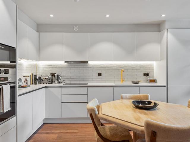 The Sessile, 18 Ashley Road, London. 2 bed flat to rent £3,130 pcm £722 pw