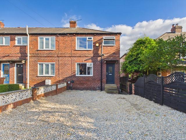 The Shutt, Horbury, Wakefield, West Yorkshire WF4, 3 bed end terrace house to rent, £895 pcm | PrimeLocation