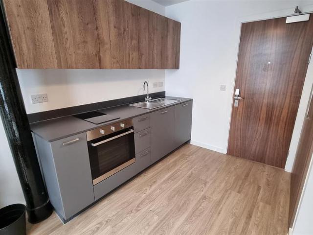 The Silk Mill, Lancaster LA2 1 bed private hall to rent £910 pcm £210 pw