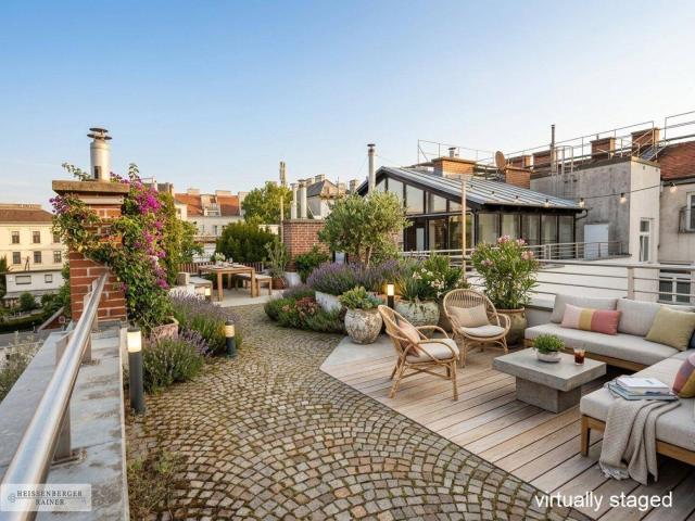 THE SKY GARDEN / EINZIGARTIGES DACHGESCHOSSLOFT MIT TRAUMHAFTEM DACHGARTEN