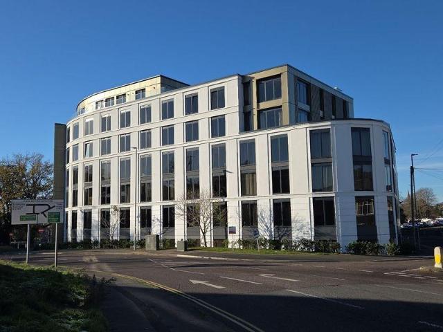 The Sloop, 5 Commercial Road, Poole. 1 bed flat to rent £1,025 pcm £237 pw