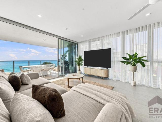 The Space Of A Home, The Luxury Of Beach Front Living, 140m2 With Uninterrupted Ocean Views