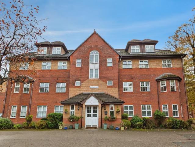The Spinnakers, Aigburth, Liverpool L19, 2 bed flat to rent, £975 pcm | PrimeLocation
