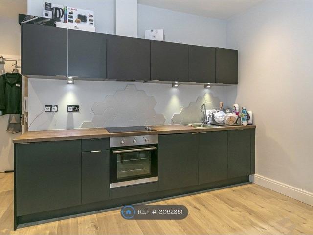The Spire, Bournemouth BH1, Studio to rent, £800 pcm | PrimeLocation