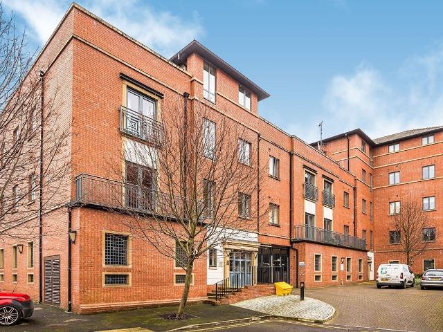 The Square Seller Street, Chester CH1, 2 bed flat to rent, £1,400 pcm | PrimeLocation