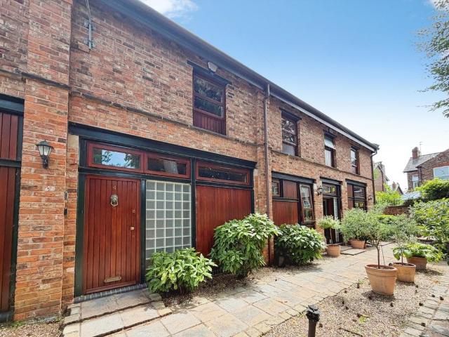 The Stables, Roebuck Lane, Sale, M33 1 bed end of terrace house to rent £1,125 pcm £260 pw