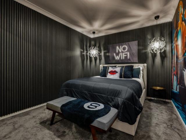 Expansive Inner City Living with Style, Space & Flexibility