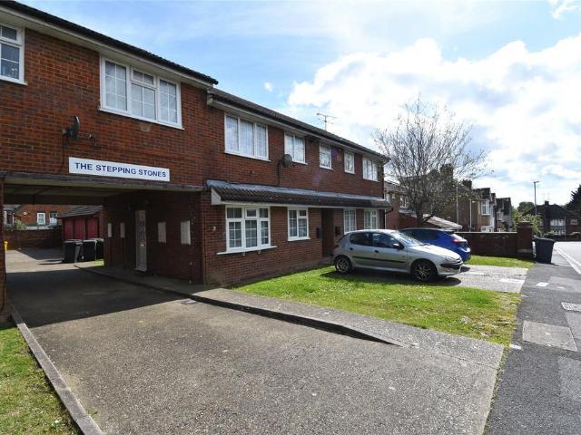 The Stepping Stones, Mount Pleasant. 1 bed apartment to rent £1,000 pcm £231 pw