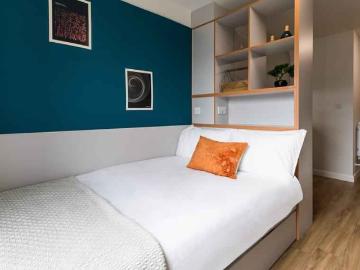 The Stoneworks, Brighton Has an Apartment
