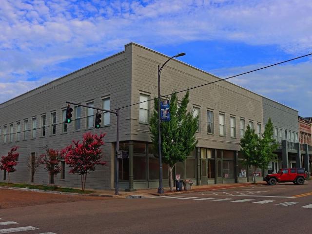 The Stone 1 Bedroom Apartment for Rent at 216 5th St S, Columbus, MS 39701