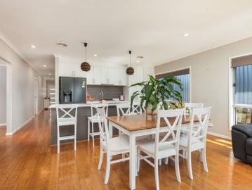 Googong, Jembaicumbene - Garden