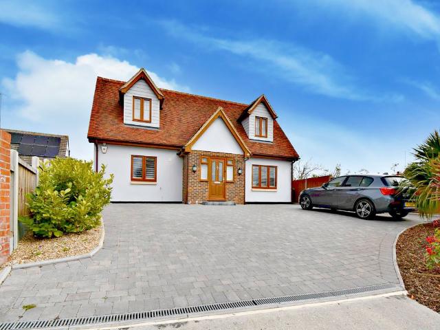 The Street, Black Notley CM77, 4 bed detached house to rent, £2,200 pcm | PrimeLocation