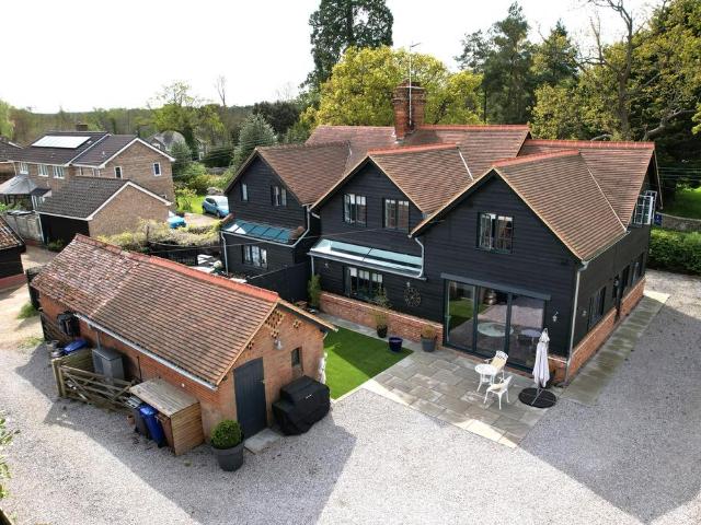 The Street, Culford IP28 5 bed semi detached house to rent £3,500 pcm £808 pw