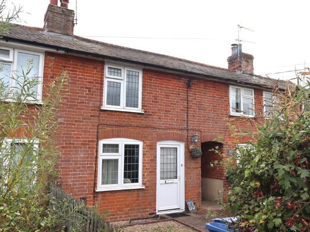The Street, Capel St. Mary 2 bed terraced house to rent £950 pcm £219 pw