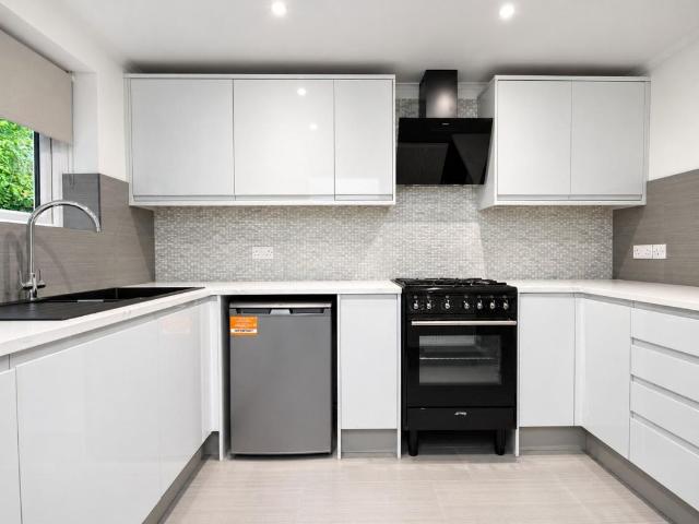 The Street, Effingham KT24, 1 bed maisonette to rent, £1,525 pcm | PrimeLocation