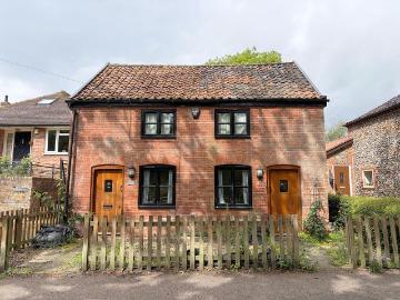 The Street, Saxlingham Nethergate, Norwich NR15, 2 bed detached house to rent, £1,050 pcm | PrimeLocation