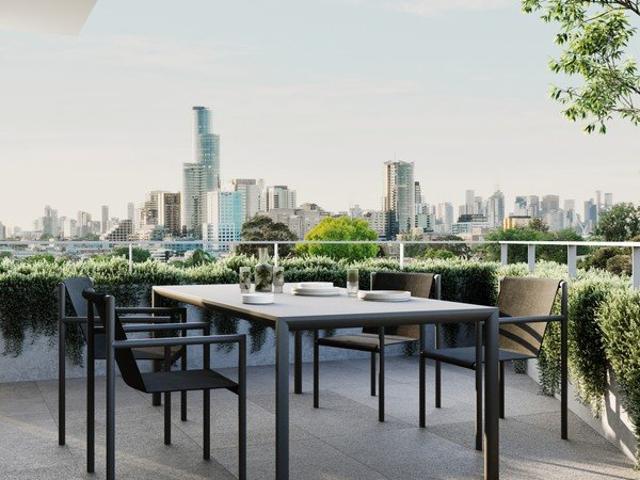 The Sub Penthouse: House Like Luxury Living Between Toorak Village