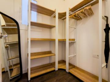 The Poeta flat 1 bedroom apartment, with walk in closet outdoor area
