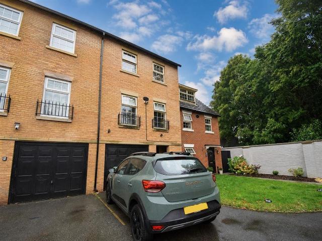 The Point, Wakefield WF2, 4 bed town house to rent, £1,500 pcm | PrimeLocation