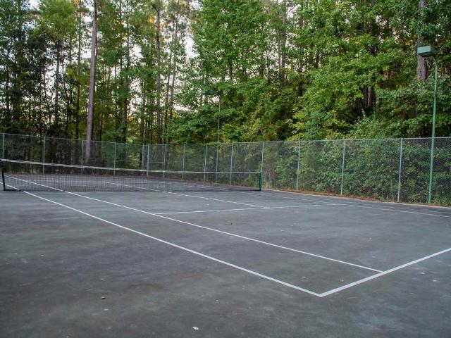 The Pointe Of Ridgeland 1 Bedroom Apartment for Rent at 831 Rice Rd, Ridgeland, MS 39157