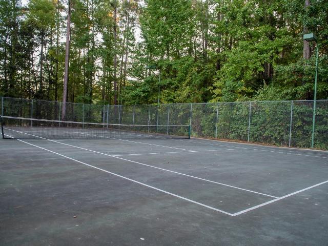 The Pointe Of Ridgeland 1 Bedroom Apartment for Rent at 831 Rice Rd, Ridgeland, MS 39157